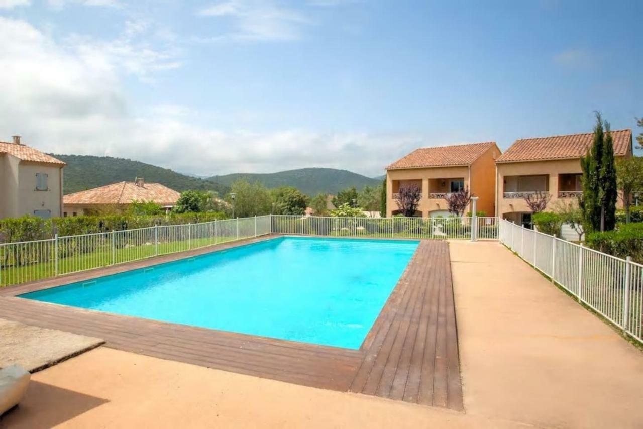 T2 Pour 4 Pers, Charmante Residence Avec Piscine 올레타 외부 사진